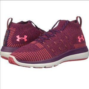 LIKE NEW Under Armour Women’s Slingflex Rise Shoe